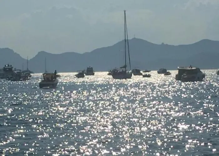 Hotel na wodzie Escapade Antiboise Avec Parking Inclus *